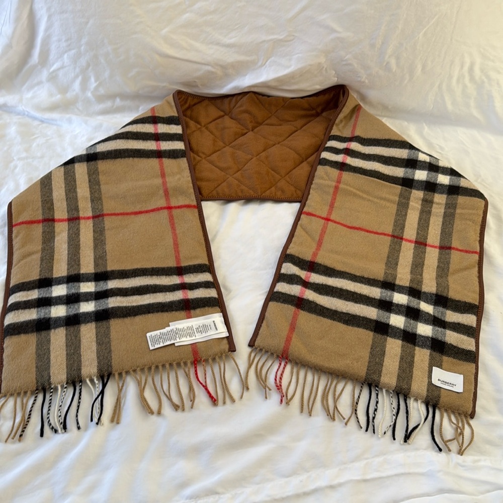Burberry Cashmere Lambskin Trimmed Vintage Scarf
